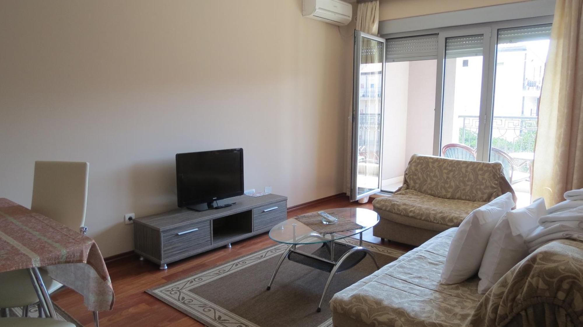 Apartments Oaza 2 Petrovac Pokoj fotografie