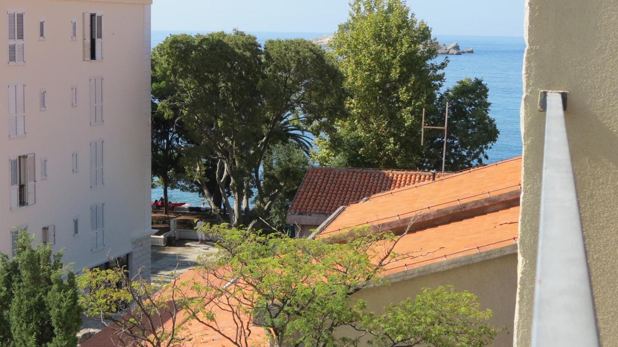 Apartments Oaza 2 Petrovac Pokoj fotografie