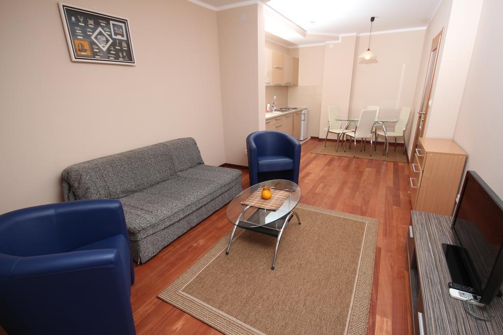 Apartments Oaza 2 Petrovac Pokoj fotografie