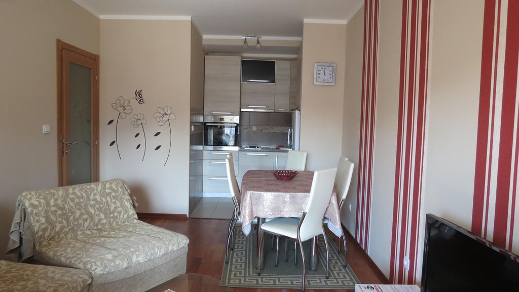 Apartments Oaza 2 Petrovac Pokoj fotografie