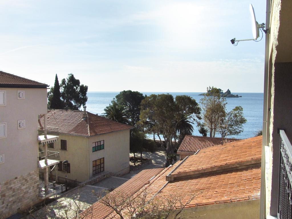 Apartments Oaza 2 Petrovac Pokoj fotografie