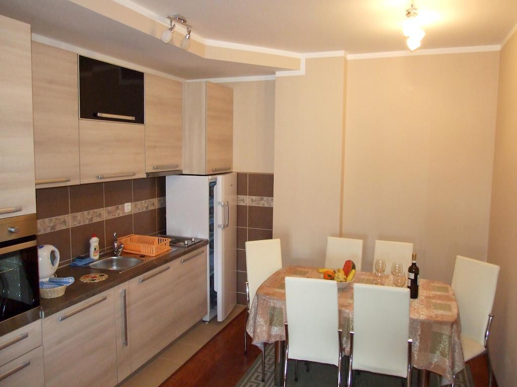Apartments Oaza 2 Petrovac Pokoj fotografie